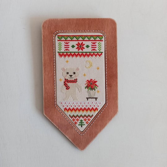 Neocraft Holiday Is Coming Cross Stitch Kit